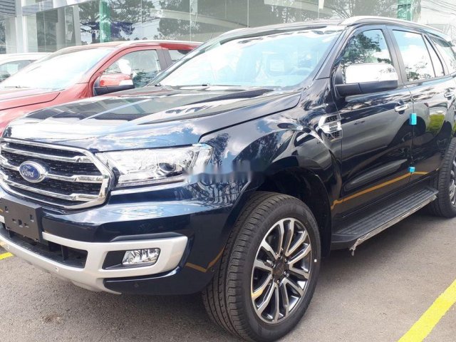 Bán xe Ford Everest sản xuất 2020, màu xanh lam, xe nhập