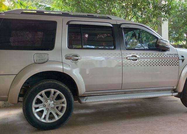 Cần bán lại xe Ford Everest sản xuất năm 2015 còn mới, 605 triệu