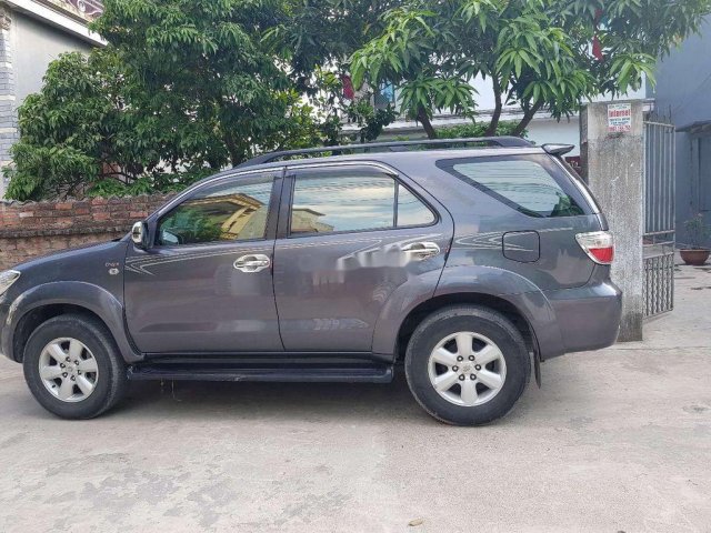 Bán Toyota Fortuner sản xuất 2011 còn mới, giá chỉ 560 triệu0