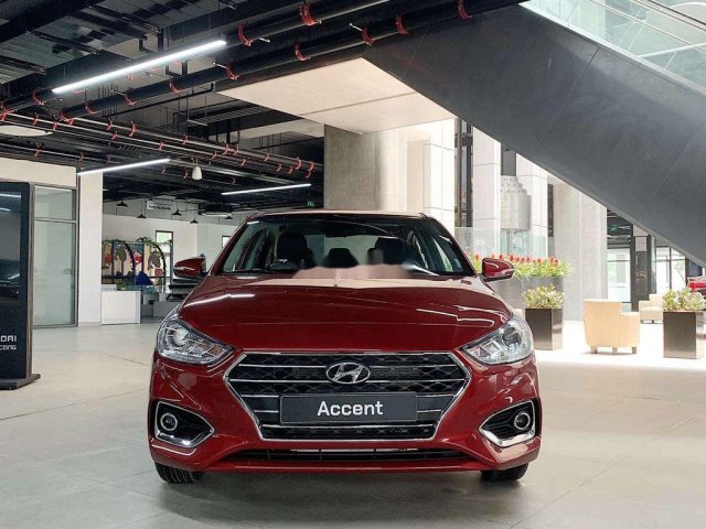 Bán xe Hyundai Accent sản xuất năm 2020, màu đỏ