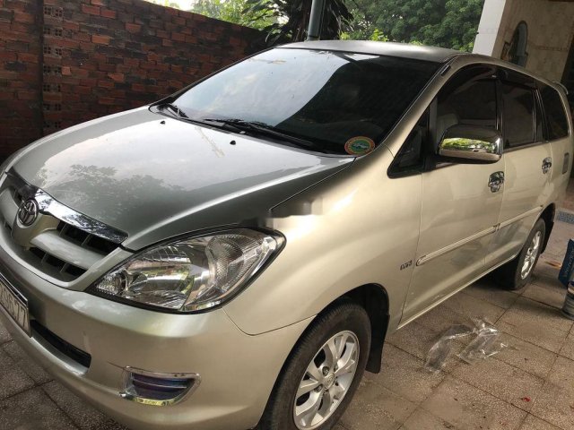 Bán Toyota Innova G đời 2007, màu bạc