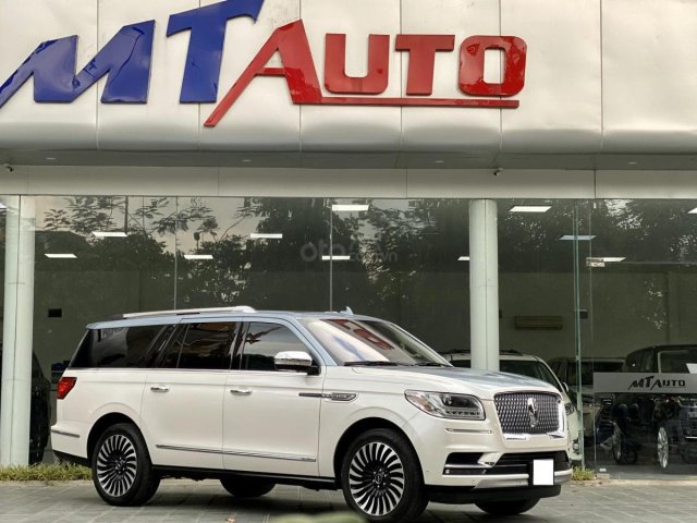 Bán Lincoln Navigator Black Label L, model 2019, full kịch option, đi siêu lướt 24.135 km