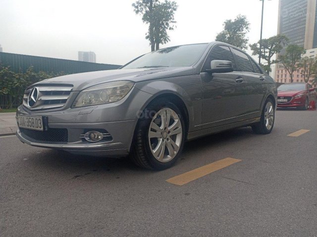 Xe Mercedes C200 CGI 2010, màu xanh lam còn mới, giá 415tr