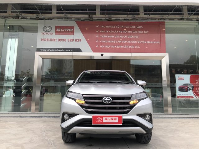Cần bán Toyota Rush 1.5AT 2019, bạc - Xe GĐ đi 18.000km nhập giá tốt