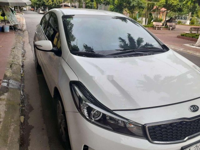 Bán ô tô Kia Cerato đời 2016 còn mới giá cạnh tranh