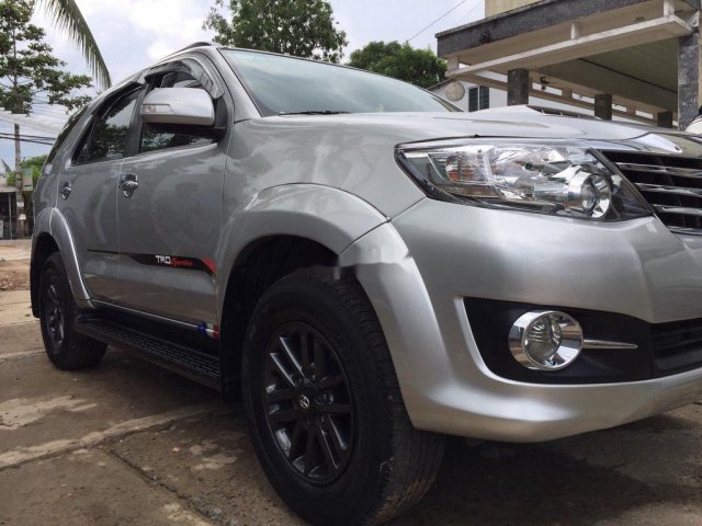 Bán ô tô Toyota Fortuner năm sản xuất 2016, màu bạc, 730 triệu