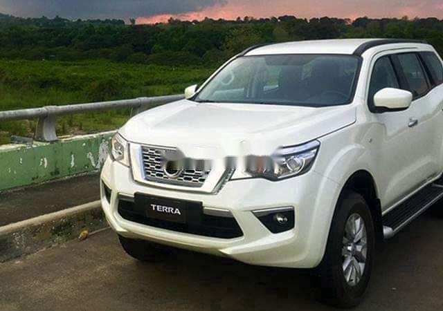 Bán ô tô Nissan X Terra sản xuất 2019, màu trắng