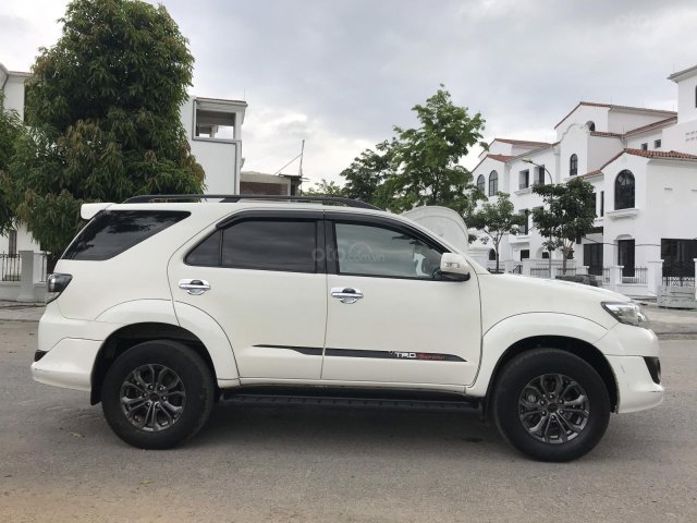 Gia đình bán Toyota Fortuner 2016 2.7V 2.7TRD Sportivo mới 99%