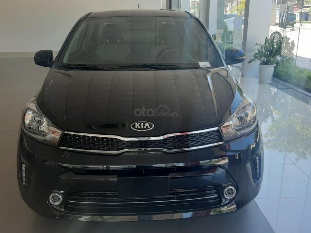 Kia Soluto số sàn màu đen, giao xe ngay tại Kia Hà Nam0