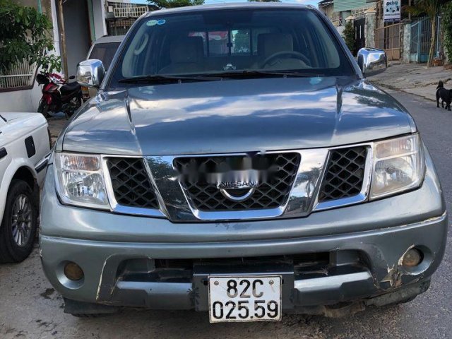 Bán Nissan Navara sản xuất năm 2011, màu xám, xe nhập