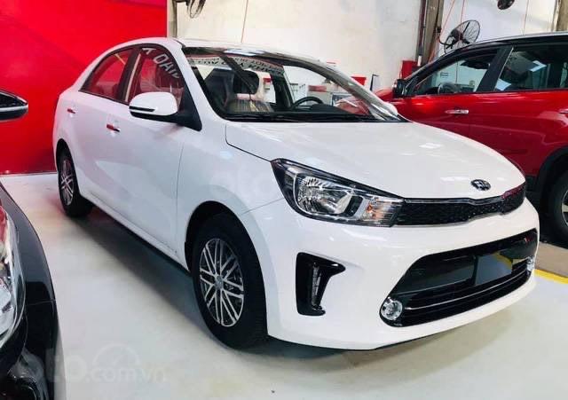 Kia Soluto ưu đãi 50% thuế trước bạ + phụ kiện0