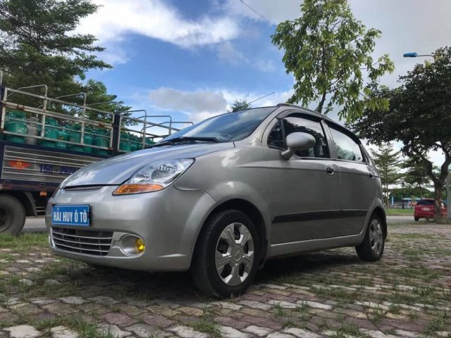 Xe Chevrolet Spark LT sản xuất năm 2008, màu bạc  