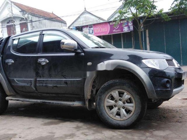 Bán Mitsubishi Triton 2010, nhập khẩu còn mới