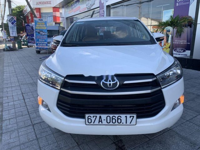 Xe cũ Toyota Innova đời 2017 còn mới, giá chỉ 610 triệu