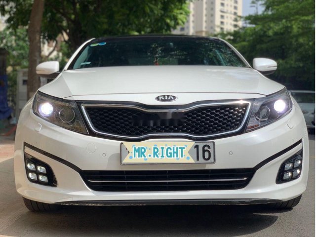 Cần bán Kia Optima năm sản xuất 2014, màu bạc, xe nhập