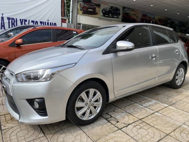 Bán xe Toyota Yaris 1.3G sản xuất năm 2016, màu bạc, xe nhập 