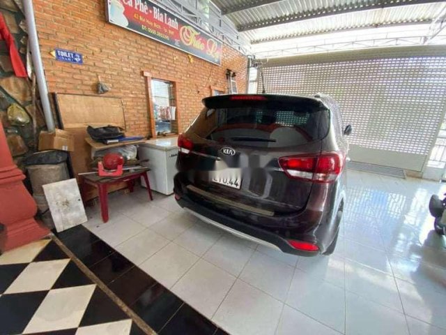 Bán xe Kia Rondo sản xuất 2018 còn mới