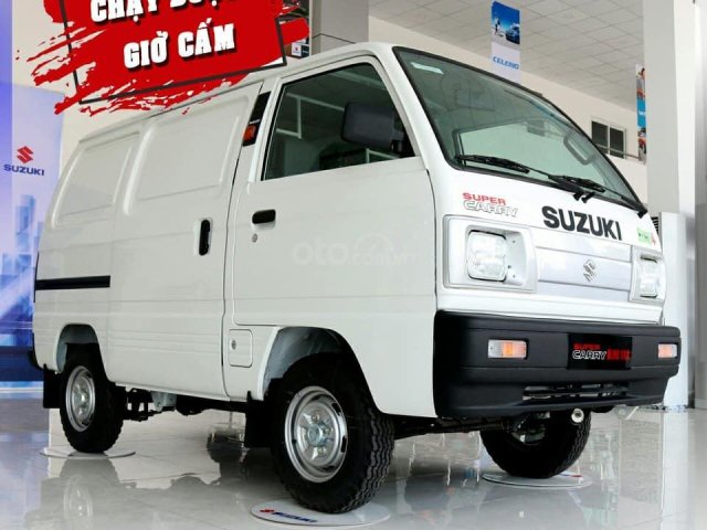 Suzuki Van chạy giờ cao điểm - giảm 50% thuế trước bạ