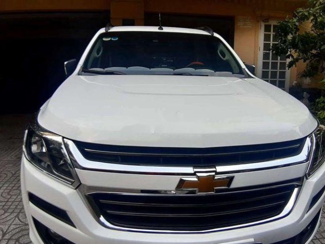 Bán Chevrolet Trailblazer sản xuất 2018, xe nhập, giá 900 triệu