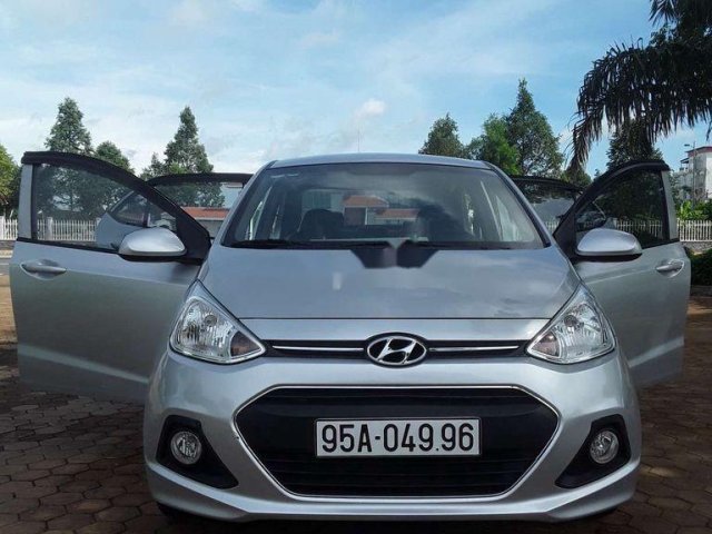 Bán Hyundai Grand i10 đời 2016, màu bạc, xe nhập0