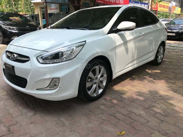 Xe cũ Hyundai Accent 1.4 AT sản xuất 2015, màu trắng, nhập khẩu 