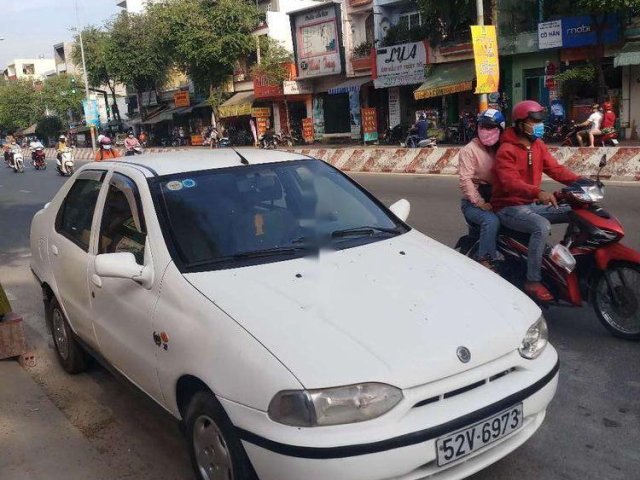 Bán Fiat Siena đời 2003, màu trắng, xe nhập, máy chất0