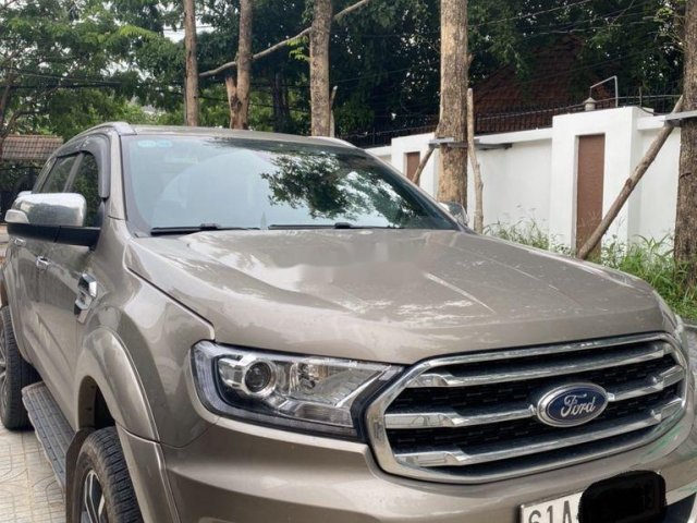 Bán Ford Everest năm sản xuất 2018, nhập khẩu nguyên chiếc