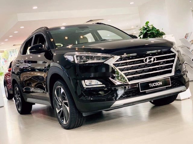 HYUNDAI NGOC AN Xe Hyundai Tucson 2019 mới màu đen huyền thoại