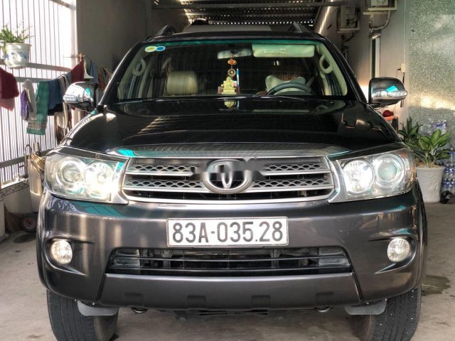 Bán xe Toyota Fortuner sản xuất năm 2009, màu xám, xe nhập 0