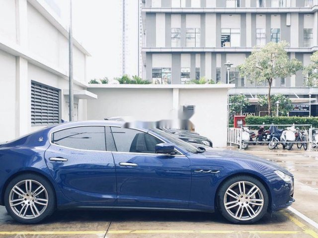 Bán ô tô Maserati Ghibli sản xuất 2015, màu xanh lam, xe nhập