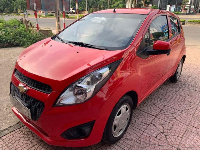 Bán Chevrolet Spark Duo Van 1.2 MT sản xuất 2017, màu đỏ