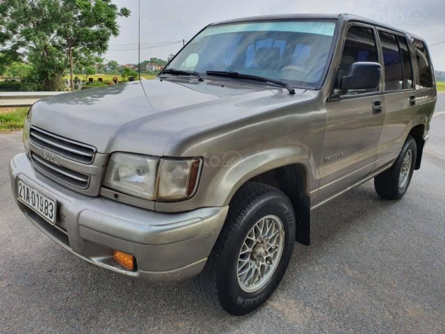 Cần bán gấp Isuzu Trooper SE 2001, xe nhập