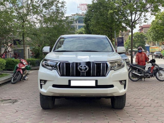 Xe Toyota Prado năm 2018, nhập khẩu nguyên chiếc còn mới