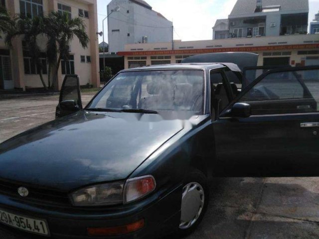 Cần bán gấp Toyota Camry đời 1985, nội thất siêu đẹp