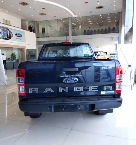 Bán Ford Ranger XLS MT năm 2020, nhập khẩu nguyên chiếc