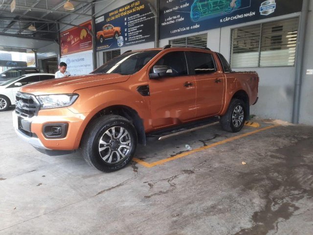 Bán ô tô Ford Ranger Wildtrak 2018, màu vàng đồng