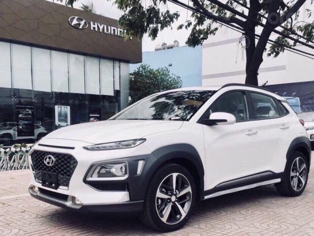 Hyundai Kona tiêu chuẩn - Đặc biệt - 1.6 turbo - giảm thuế 50% - tặng gói pk chính hãng - hỗ trợ trả góp lãi suất thấp0