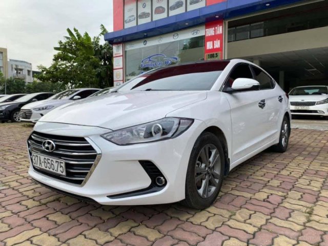 Bán Hyundai Elantra 1.6 AT năm 2017, màu trắng, số tự động 