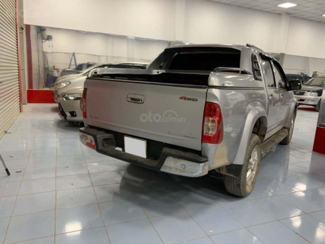 Bán Isuzu Dmax năm 2011, nhập khẩu, số sàn, giá tốt0