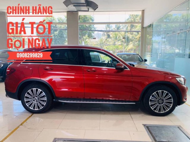 Bán Mercedes GLC250 4matic năm sản xuất 2020, ưu đãi khủng