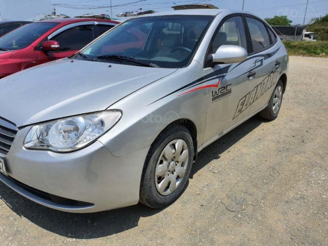 Cần bán lại xe Hyundai Elantra 1.6 MT đời 2009, màu bạc, nhập khẩu, 198tr