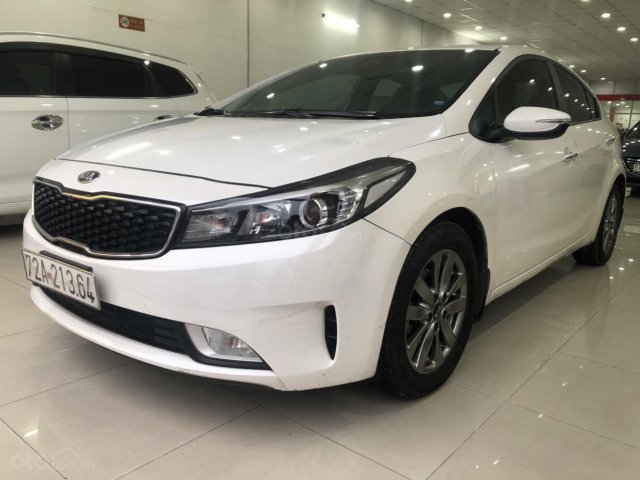 Compra y vende Kia Cerato por millones - cerato pro 2016