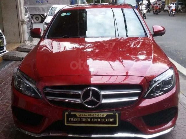 Bán Mercedes C300 AMG năm 2015, màu đỏ0