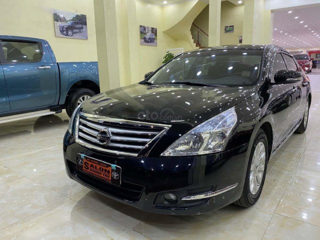 Cần bán Nissan Teana 2.0 AT năm 2011, màu đen, xe nhập