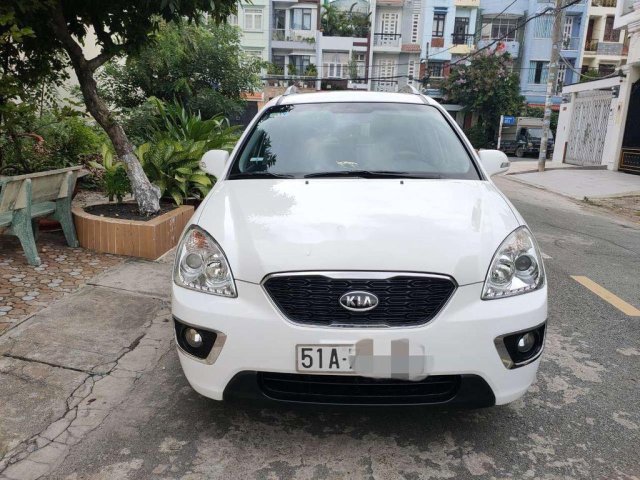 Bán Kia Carens 2013, màu trắng, giá 385tr