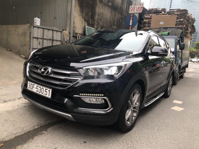 Bán Hyundai Santa Fe sản xuất năm 2018, máy dầu