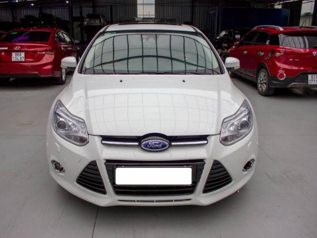 Cần bán lại Ford Focus S năm 2014, màu trắng, chính chủ, 460tr