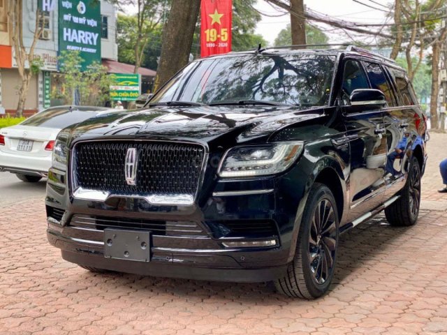 Bán Lincoln Navigator Black Label 2020, màu đen, nhập khẩu0