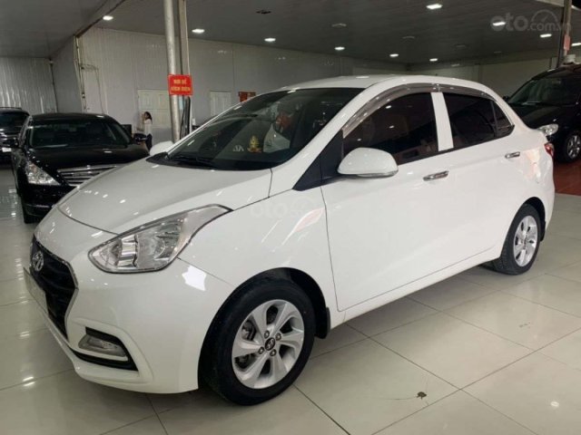 Bán Hyundai Grand i10 1.2 MT đời 2018, màu trắng còn mới, giá chỉ 360 triệu