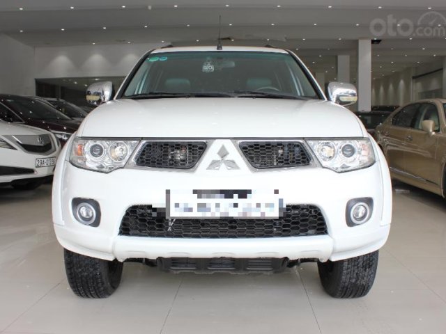 Mitsubishi Pajero Sport 3.0 AT 2014 trắng0